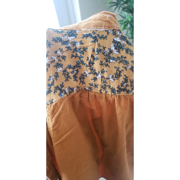 Golden yellow corduroy button down shirt - Picture 9 of 12